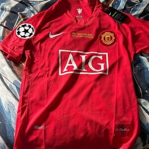 Nike Red Ronaldo Manchester United Football Jersey Small